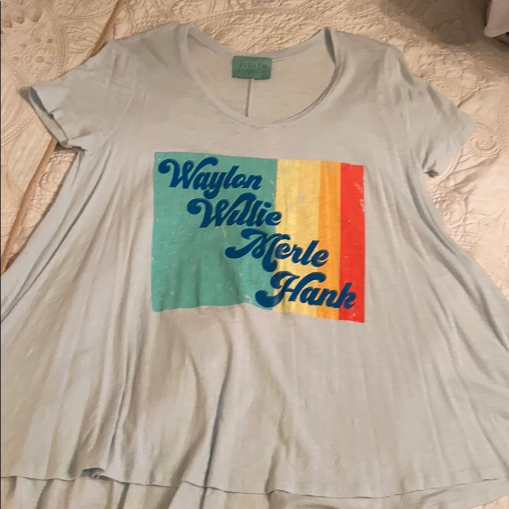 Judith March tee